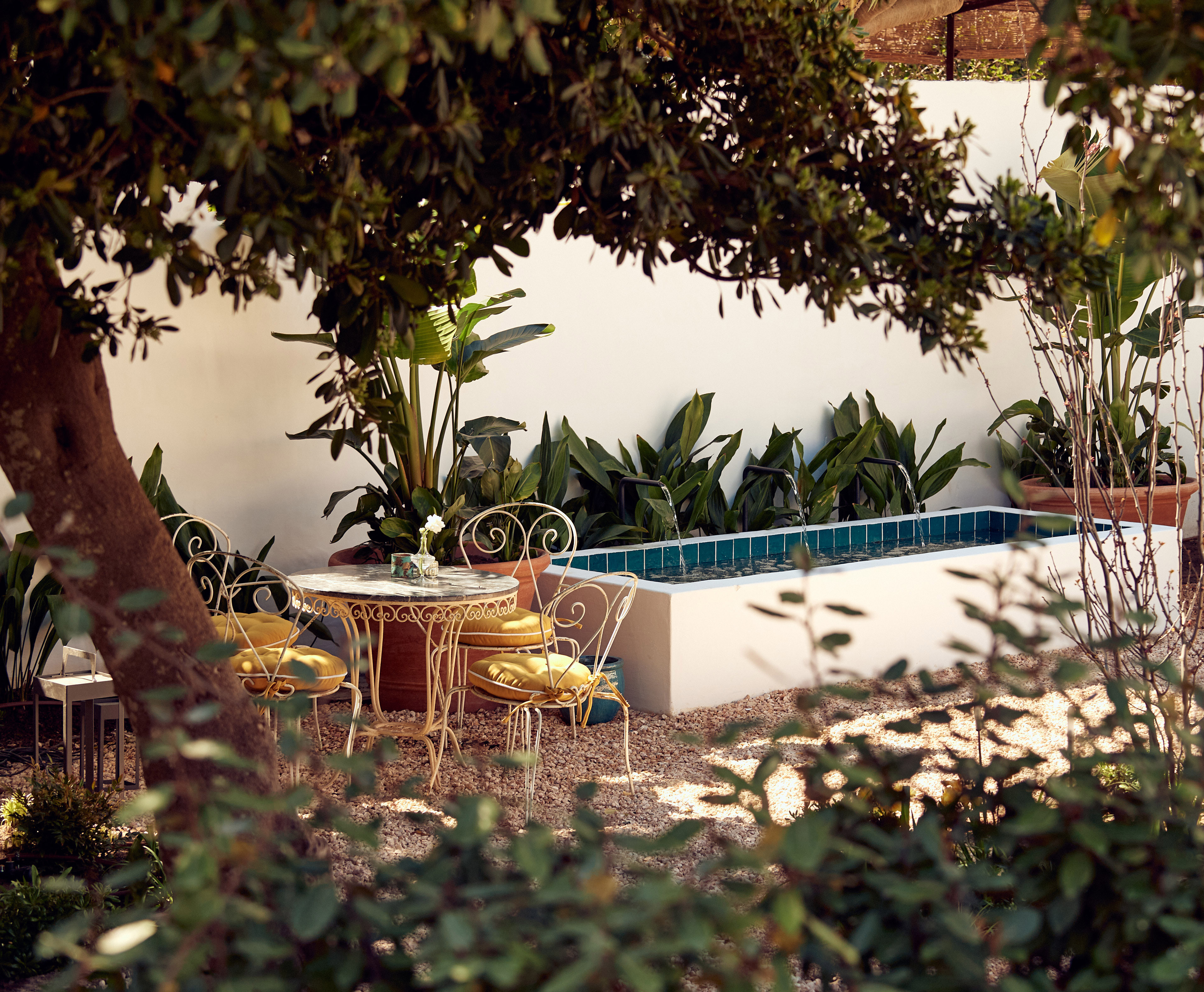 jardin-cristine-bedfor-menorca